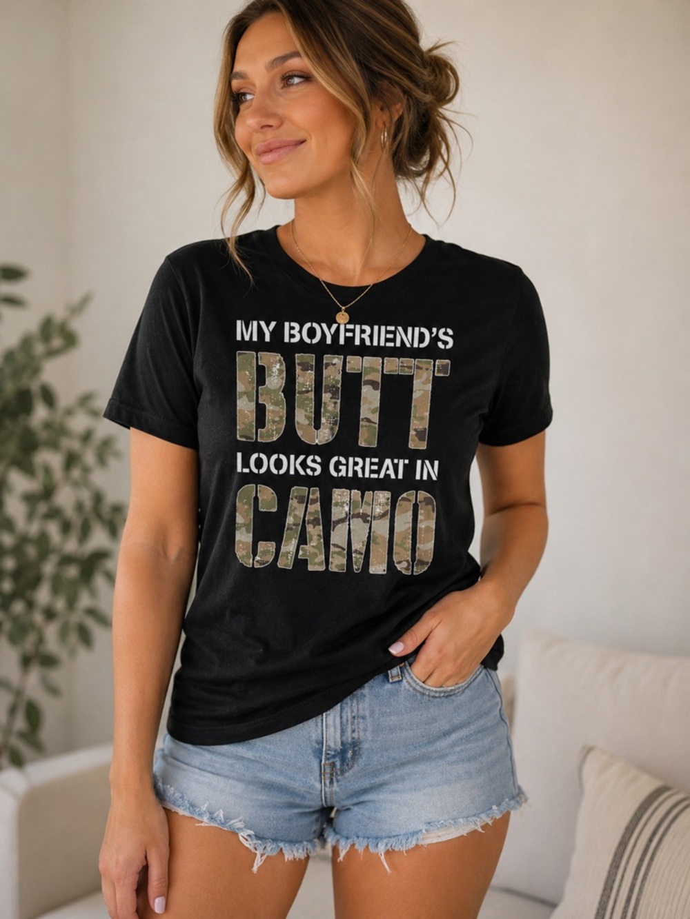 NWT-Style Graphic Tee | "My Boyfriend's Butt Looks Great in Camo" | Size Small